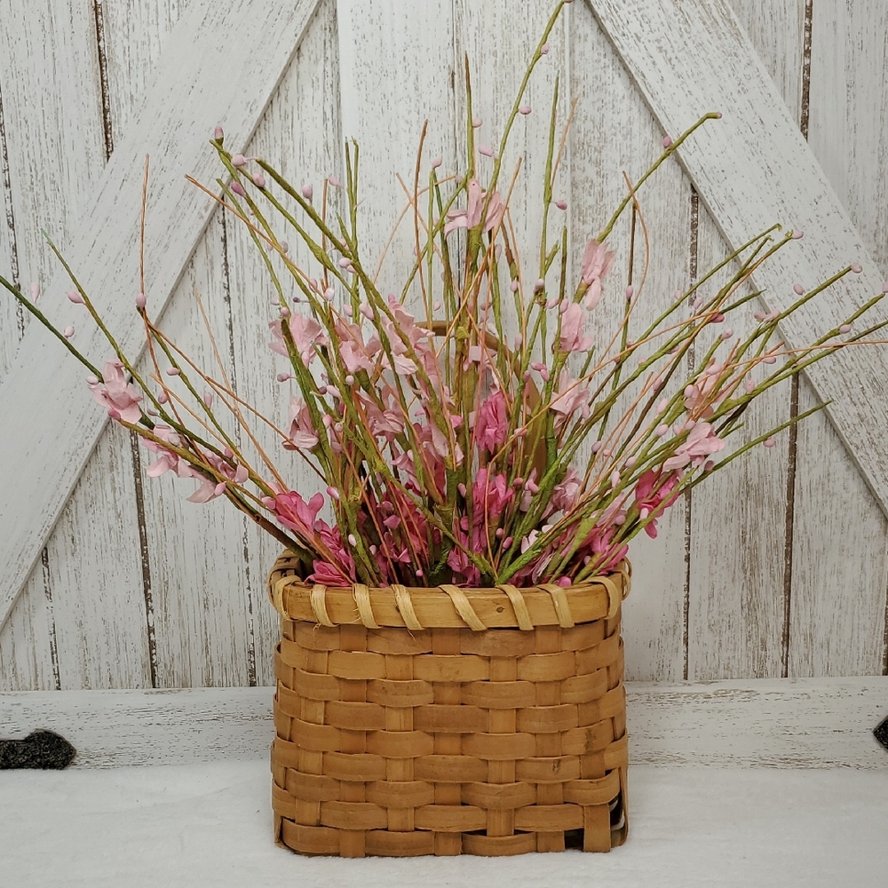 Woven Wall Basket & Pink Floral Flowers Wall Pocket Hanging Flower Basket